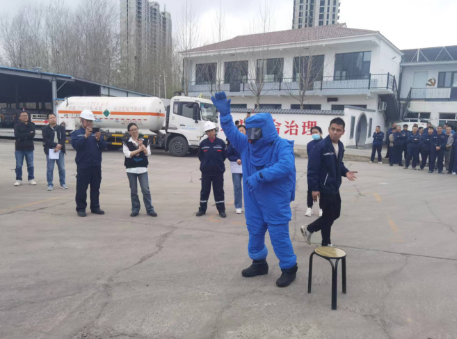 1713952741765059.png image.png